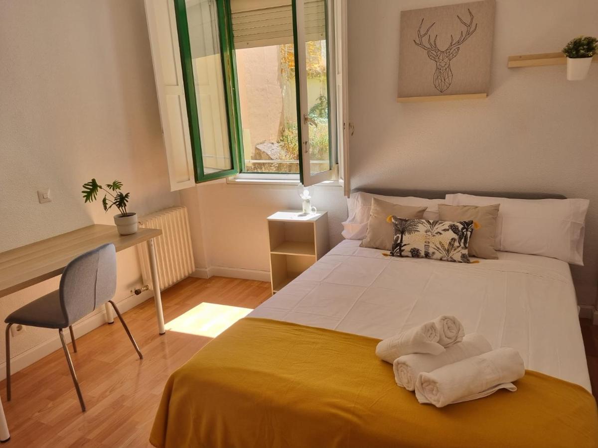 Appartement Un Rincon Con Vistas Al Parque Wifi Junto A Catedral By