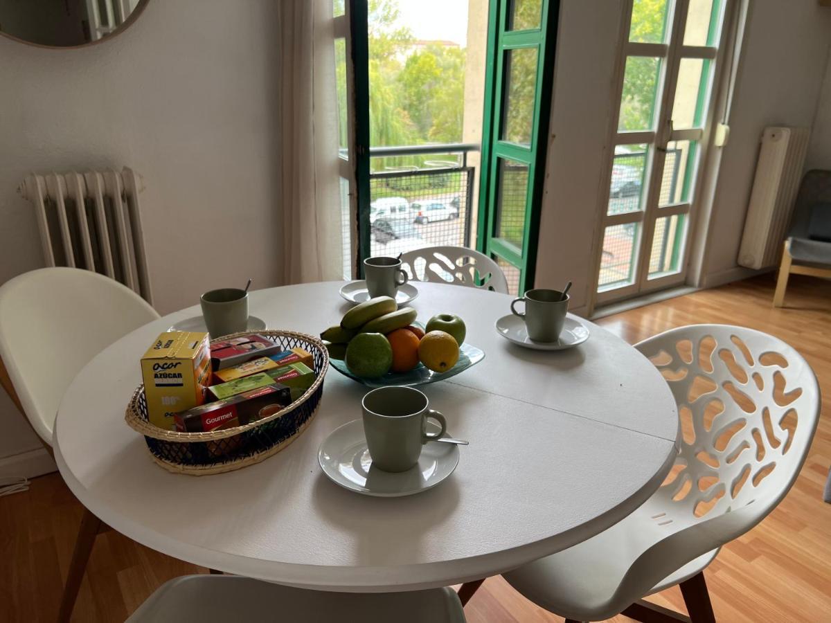 Un Rincon Con Vistas Al Parque Wifi Junto A Catedral By Appartement *